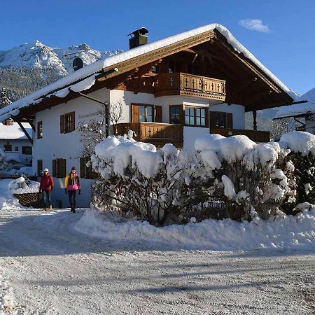 Ferienwohnungen Kir Royal كرن المظهر الخارجي الصورة